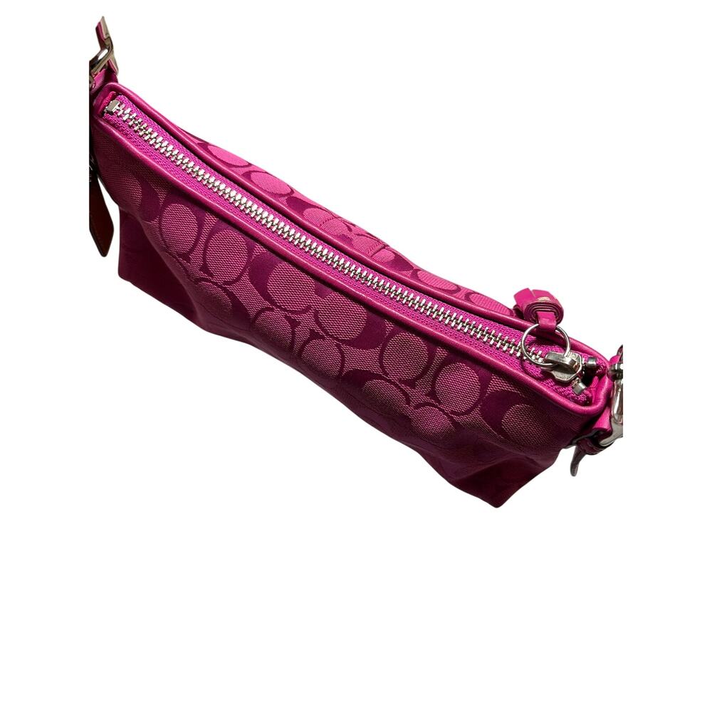 Coach Hampton Signature Baguette Demi Shoulder Purse in HOT PINK 6371 - Picture 14 of 16
